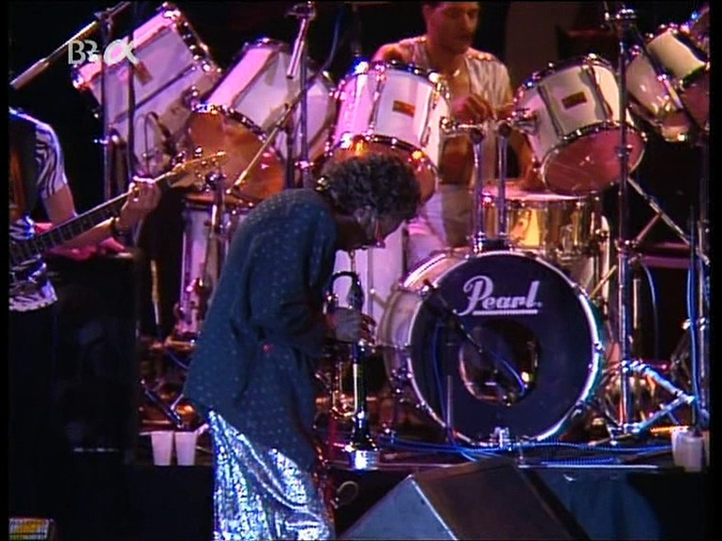 Miles Davis - Time after Time (live 1987) - Vidéo Dailymotion