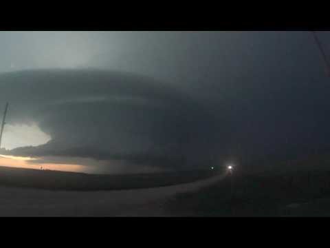 Storm Chaser Captures Video of Supercell, Lightning, Over Leoti