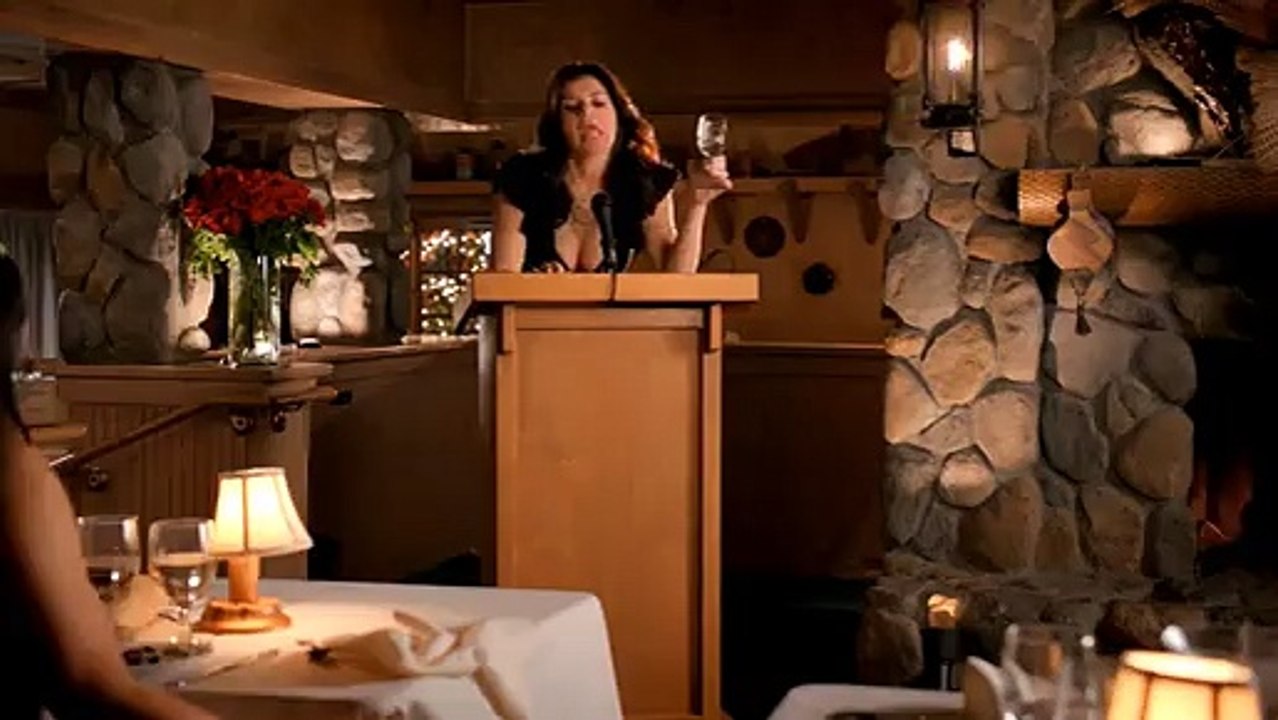 Casey Wilson Eliza Coupe Elisha Cuthbert and June Diane Raphael in Happy Endings