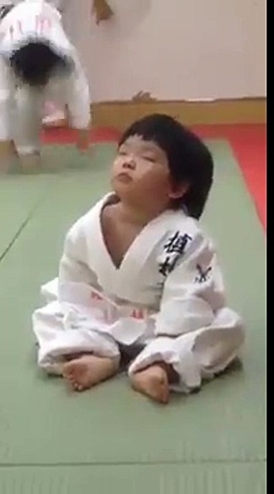 How to avoid the warm up - just fall asleep :D