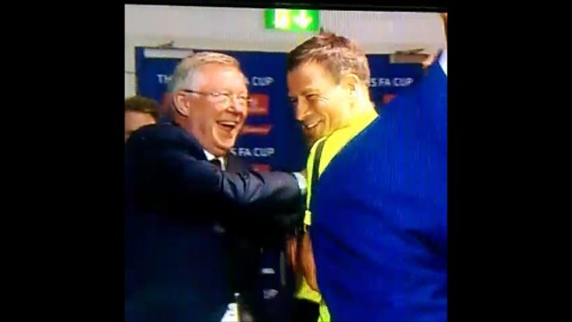Alex Ferguson Bribing Mark Clattenburg vs Crystal Palace!