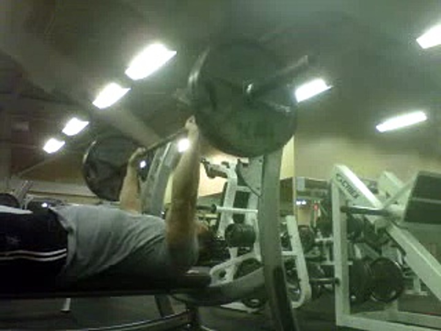 Nate 225 Lb Bench Press Test 19 Reps Video Dailymotion