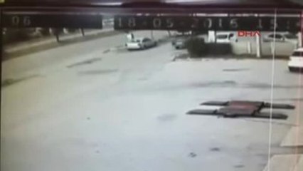 Yozgat Seyir Halinde Alev Alan Otomobili Vatandaşlar Söndürdü