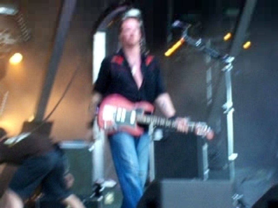 QOTSA @ Furia Festival, ''Misfit Love''