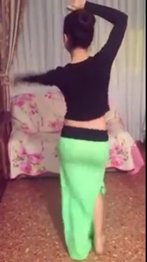 Müthiş Arap Kızı Dans Ediyor - Dailymotion Video
