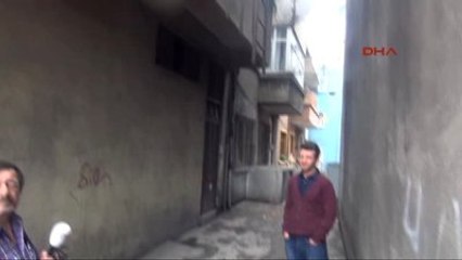 Zonguldak Balkondan Eve Girip Anahtarlarını Aldıkları Ticari Taksiyi Çaldılar