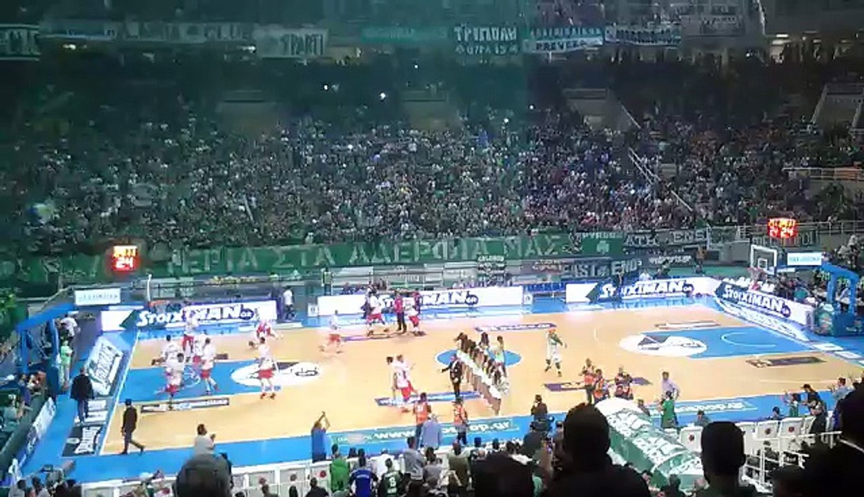 H είσοδος του Παναθηναϊκού στο ΟΑΚΑ