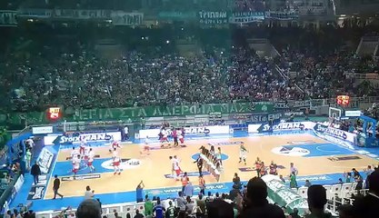 H είσοδος του Παναθηναϊκού στο ΟΑΚΑ