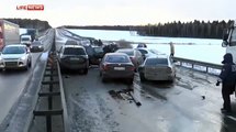 Авария на 19 машин парализовала движение по трассе под Калугой / We love russia