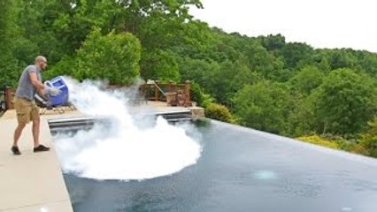 What Happens If You Drop 30 lb of Dry Ice in POOL