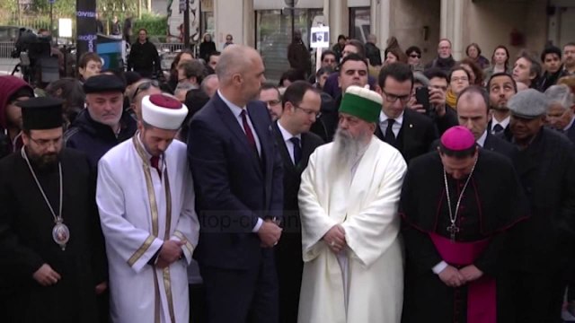 Ndahet nga jeta imzot Lucjan Avgustini - Top Channel Albania - News - Lajme