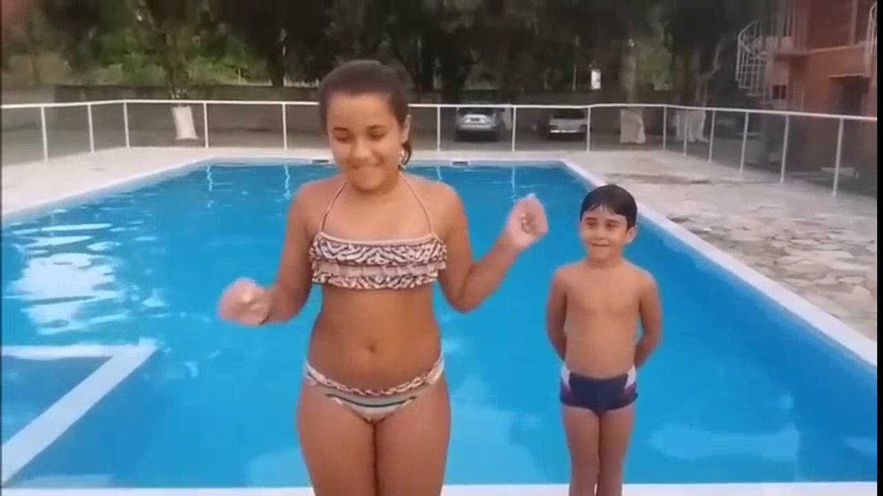 Best friend challenge in pool with brother | HD