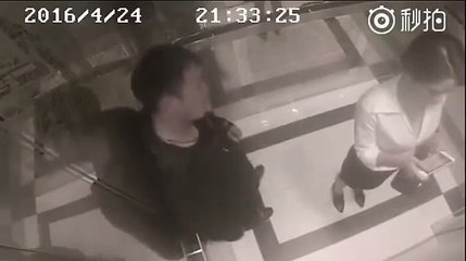 То, что дальше произошло уму неприложимо! В лифте застал девушку одну, хотел было пристать