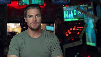 Teenage Mutant Ninja Turtles- Out of the Shadows (2016) Interview - Stephen Amell