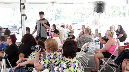 Cliff Wright sings 'You Don't Know Me' Elvis Week 2014