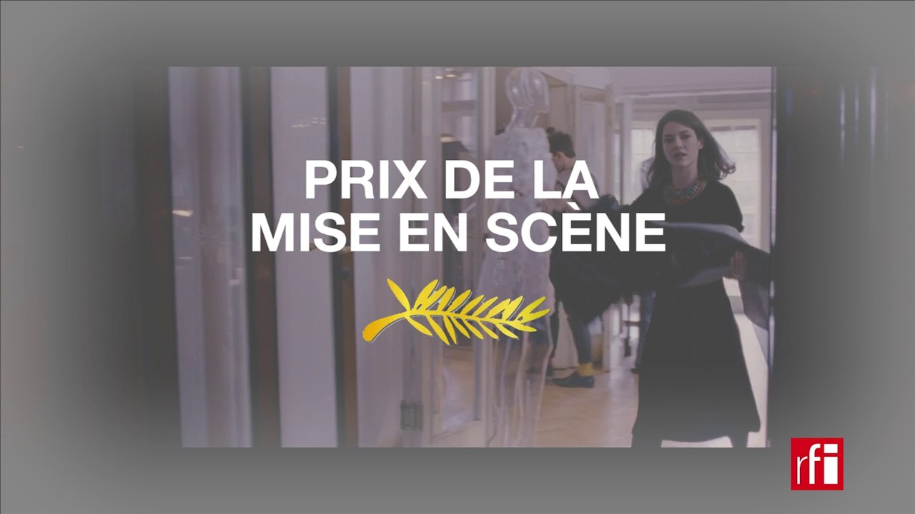 Prix de la mise en scène à Olivier Assayas pour "Personal Shopper" & Cristian Mungiu pour "Bacalaureat"