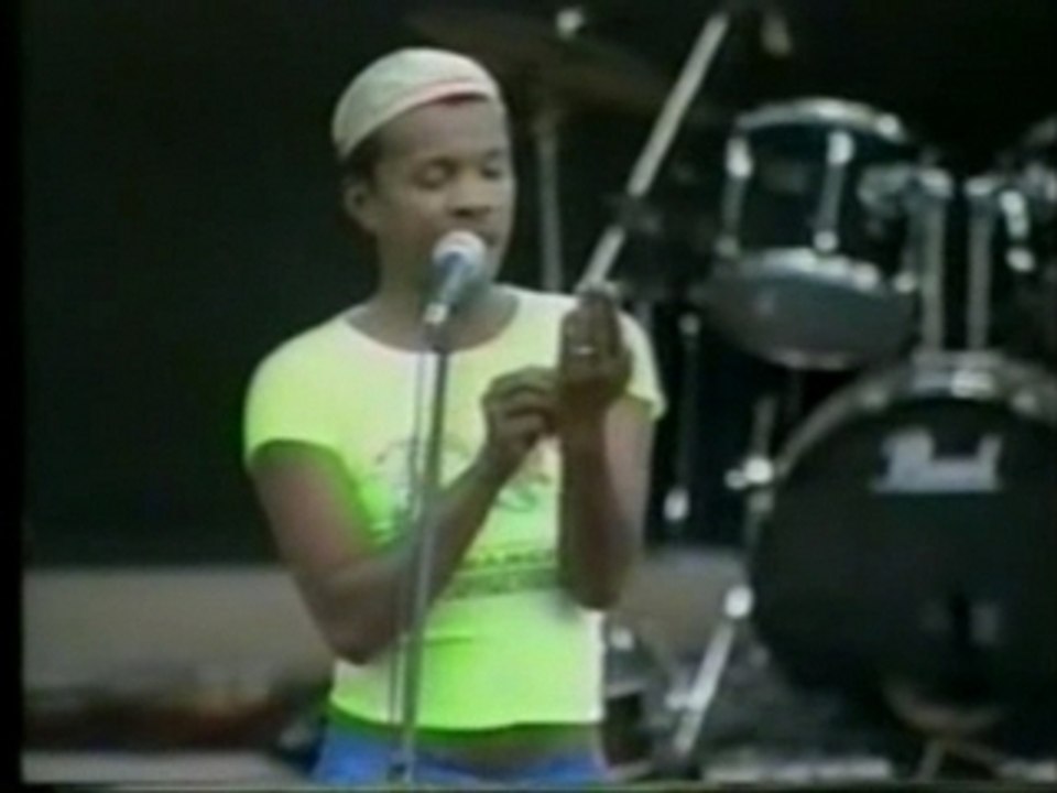 Francis turbo - tsara ny zaza raha minono