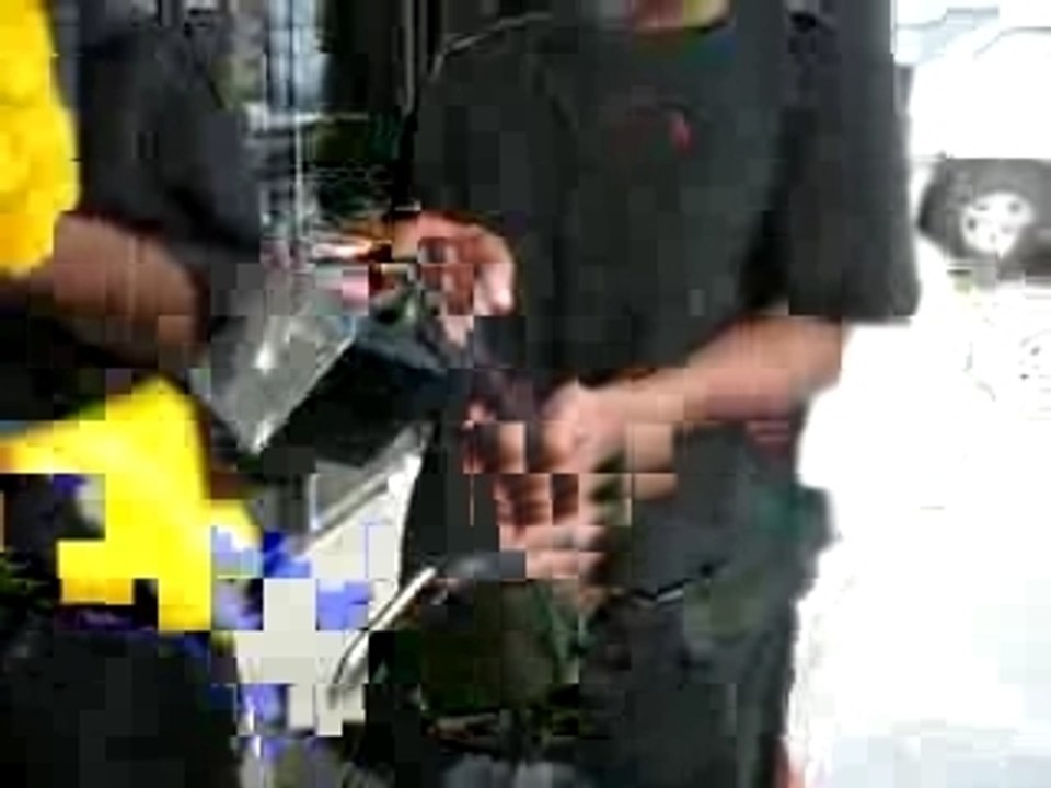 regis deballe son iphone