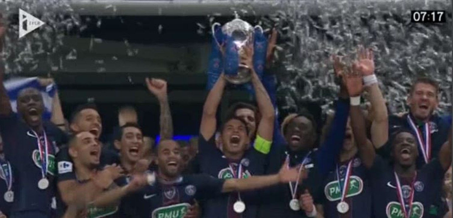 PSG, Manaudou, Montpellier : retour sur le week-end sportif en images