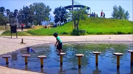 The Best Funny Fails of May 2016 Compilation [HD]