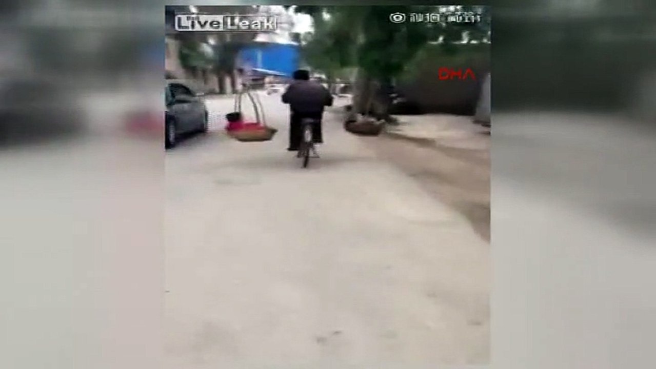 Dengenin sınırlarını zorlayan baba