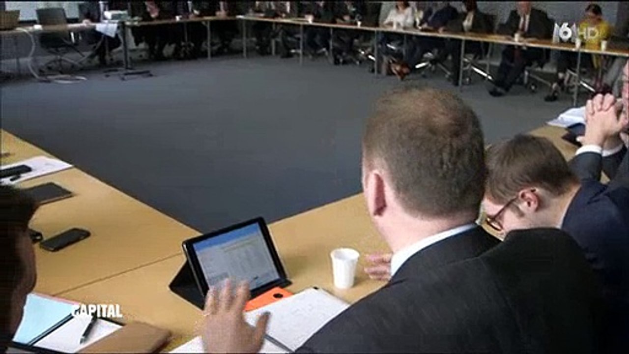 "Capital" s'invite dans les coulisses d'un conseil régional et de leurs dépenses ! Regardez