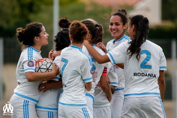 D2 féminine - OM 7-0 Nivolas Vermelle : le but de Cécilia Vignal (31e)