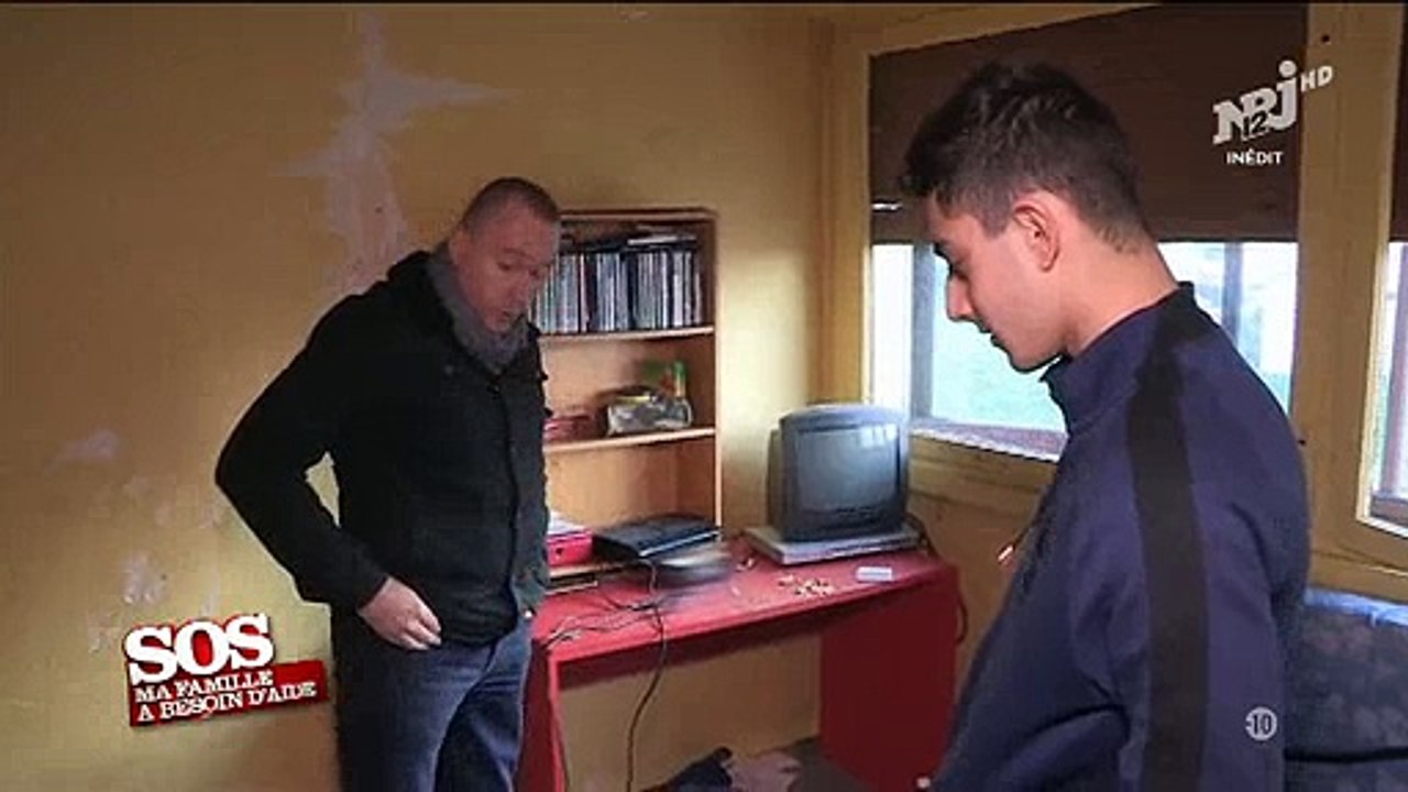 Pascal Soetens halluciné de l'état de délabrement d'un appartement à cause d'un ado - Regardez