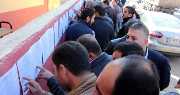 On Binler 3 Gün Sonra İşsiz Kalacak, Belgesiz İşçi Çalıştırana 500 Lira Ceza