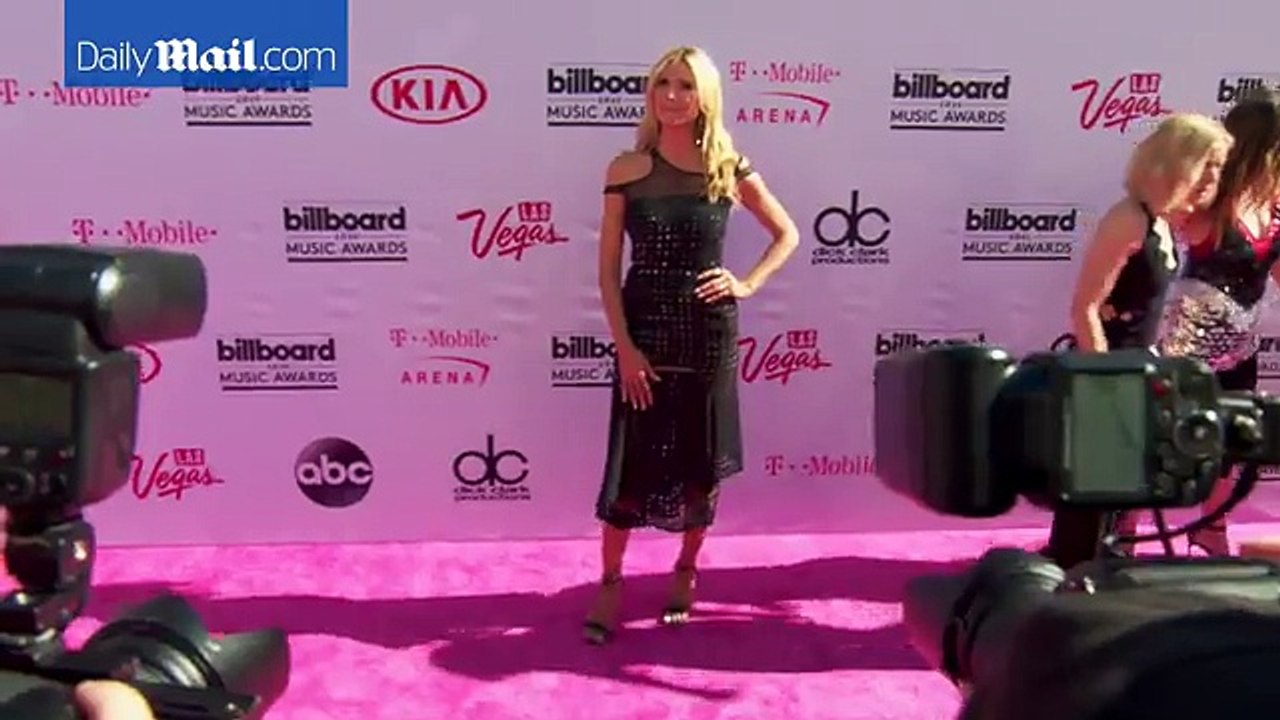 Heidi Klum in black for the 2016 Billboard Music Awards
