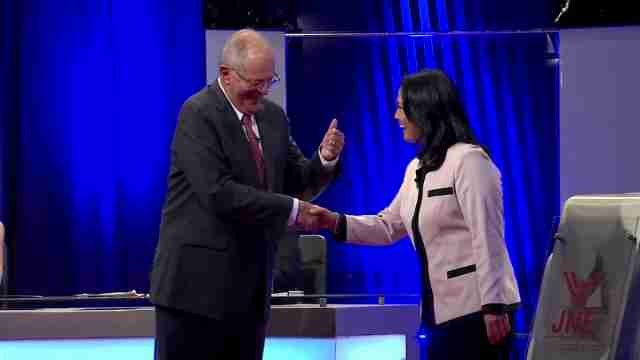 Tensión e intercambio de acusaciones durante el cara a cara entre Fujimori y Kuczynski