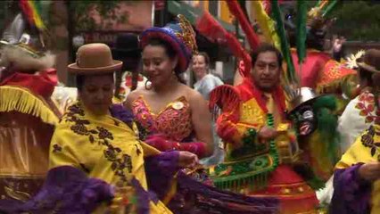 Cientos de bailarines toman las calles de Nueva York en su festival anual