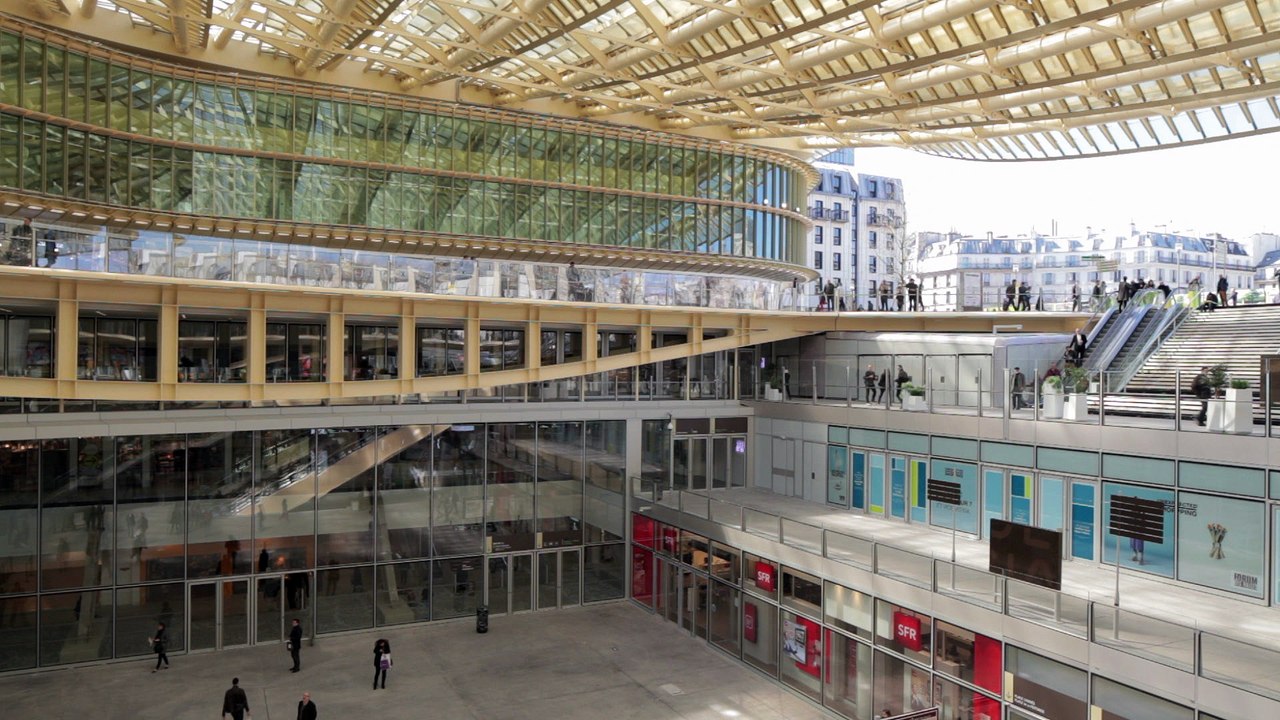 La Canopée des Halles, vue par le Pavillon de l'Arsenal