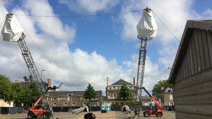 Les 3 Éléphants. C'est parti pour le montage des installations