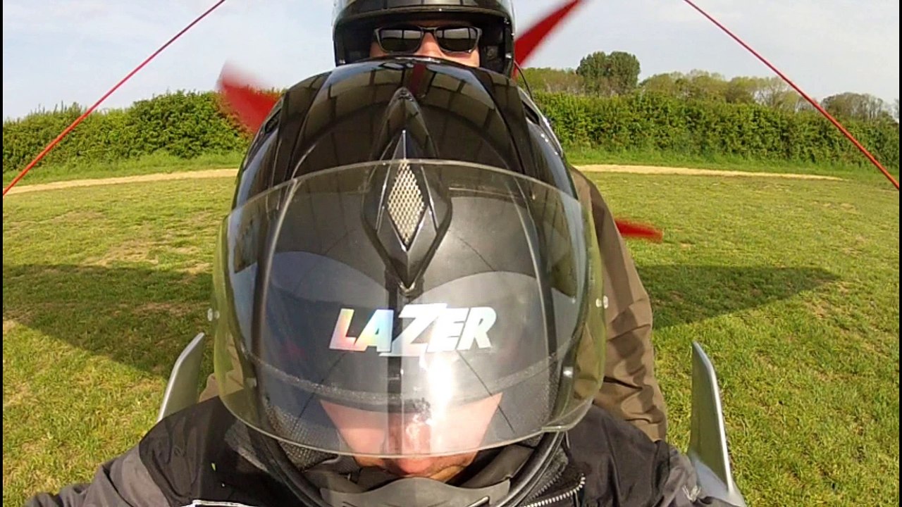 Baptêmes de l'air par Opale'R'formation ulm à la Ferme de l'Horloge de Tardinghen