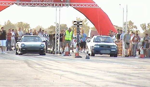 Porsche 997 Techart Turbo Vs. Audi S2 Coupe 800 HP