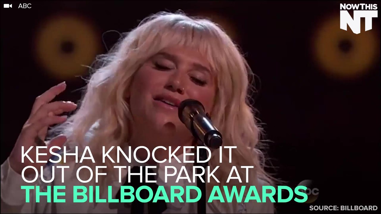 Kesha Nails Bob Dylan Cover At Billboard Music Awards