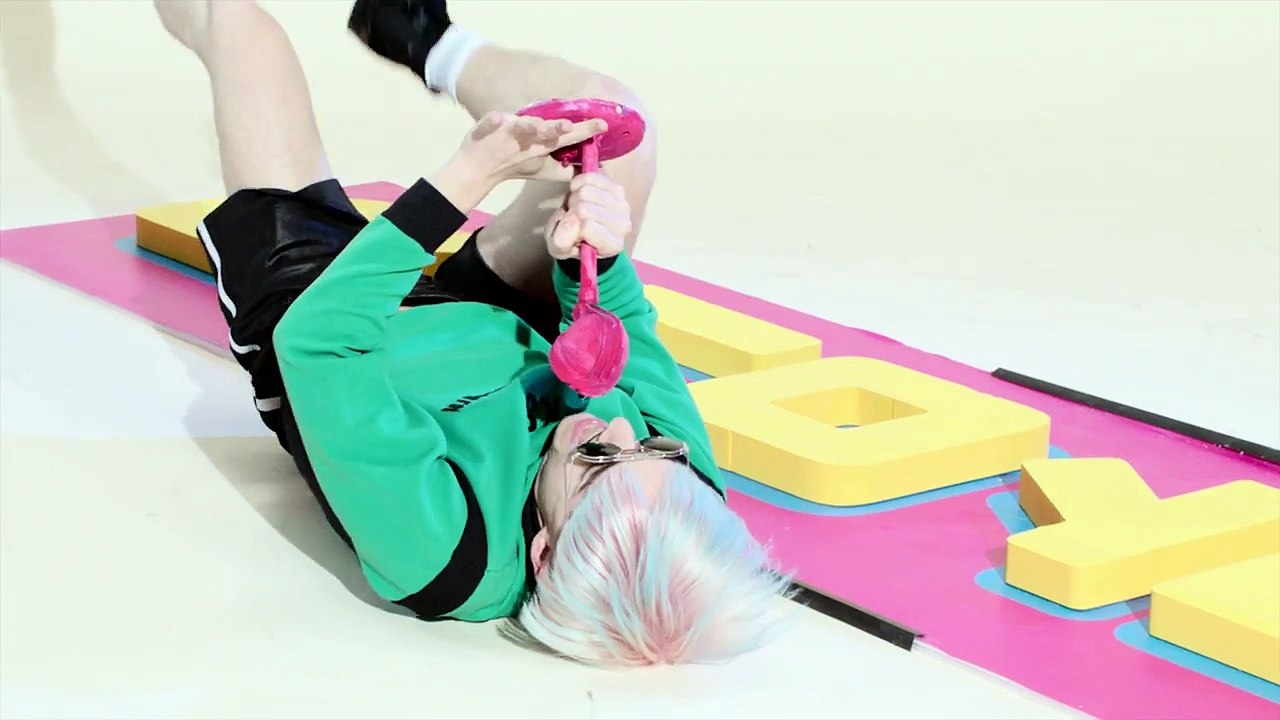 RENGLE - Click Click (Official Video)