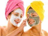 Healthy Skin: 4 DIY Food Face Masks