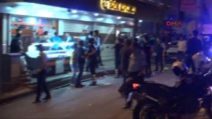 Şanlıurfa?da Çay Bardağı Kavgası: 4 Yaralı, 4 Gözaltı