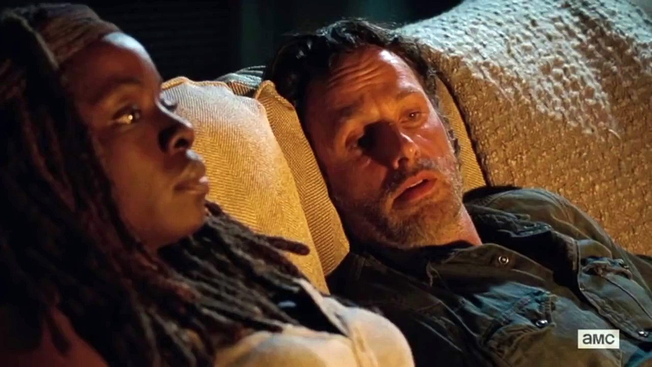 Rick & Michonne finally together (6x10) The Walking Dead season 6 episode 10