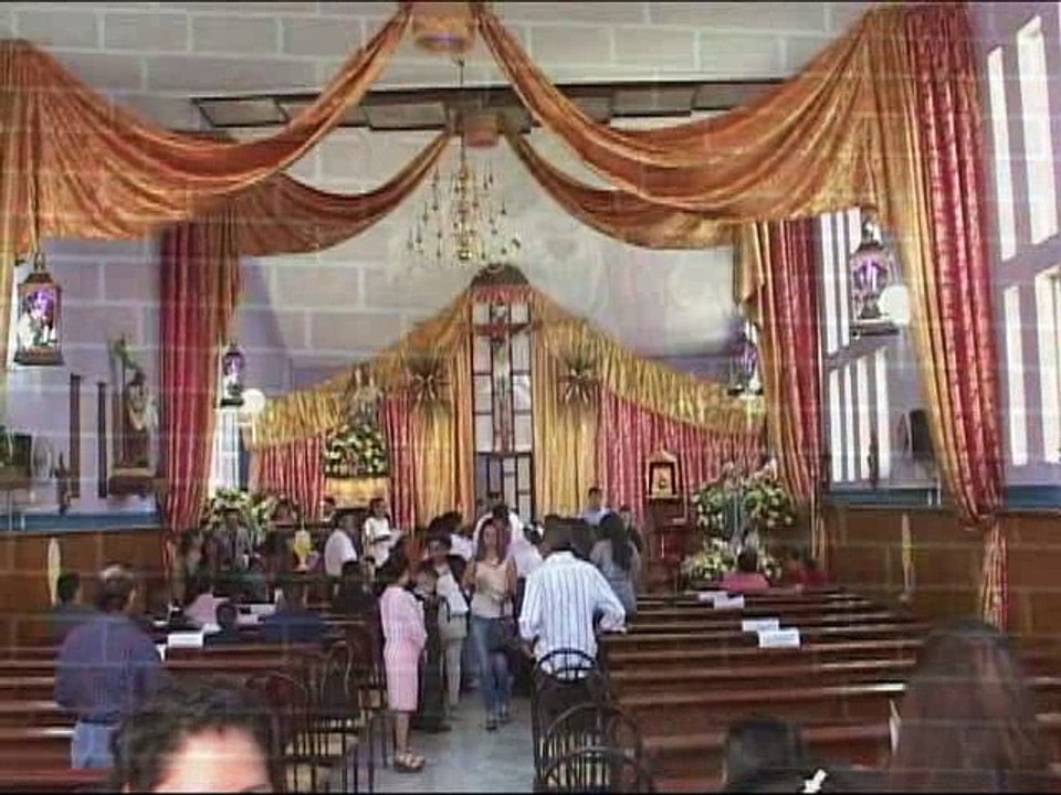 BAUTIZO Y PRIMERA COMUNIÓN DE CAMILA GUADALUPE Y OSCAR ISSAC VÁZQUEZ SANDOVAL EN ATOTONILCO.