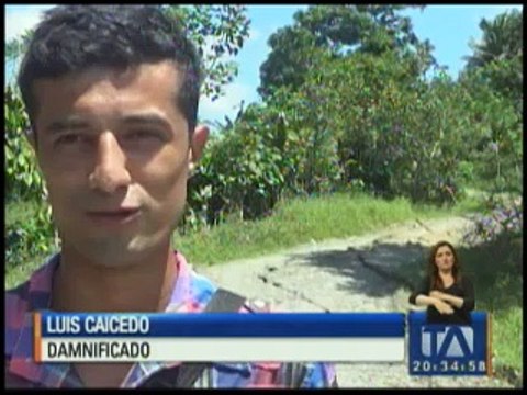 Las vías de Esmeraldas quedaron afectadas por los movimientos sísimicos