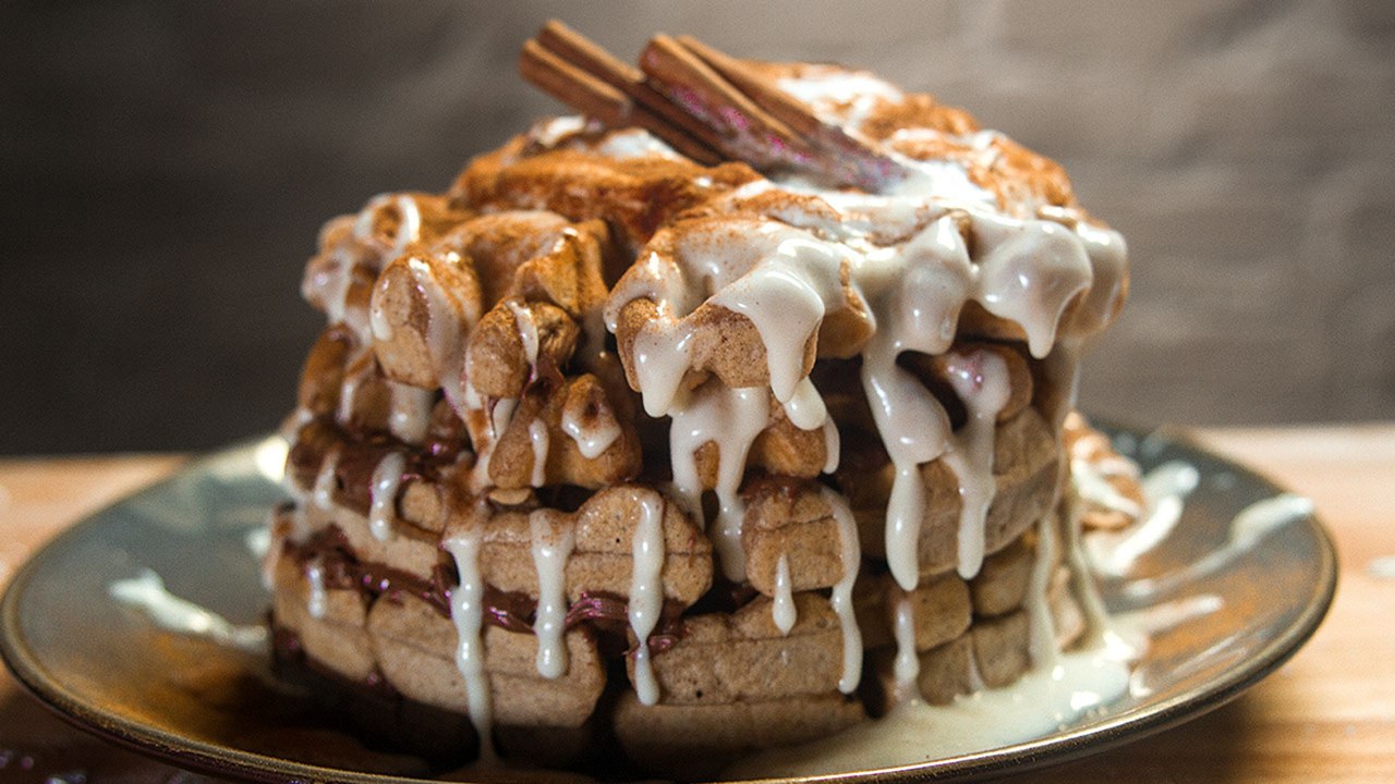 Nutella Cinnamon Roll Waffles