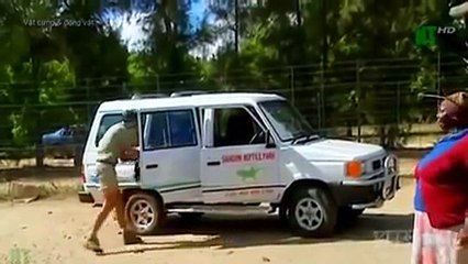 Tesla Model X Redefines the SUV (46)