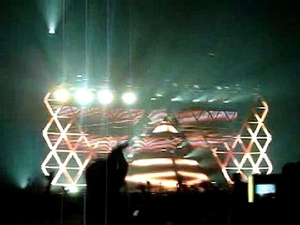 DAFT PUNK - Da funk Bercy 2007