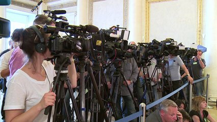 Austria gov't confirms ecologist won presidential election