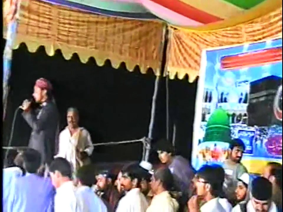 Complete Mehfil e Hamd o Naat at Chuchak Habib Abad Patoki - Farhan Ali Qadri 2012 New Naat HD