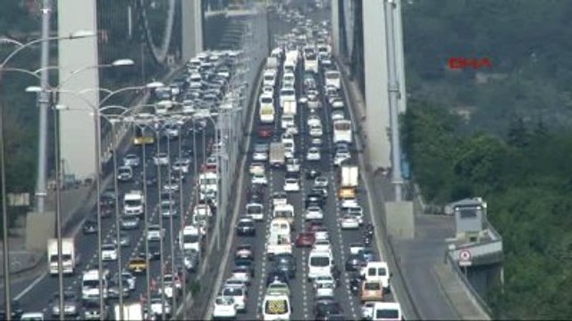 Fatih Sultan Mehmet Köprüsü'nde İntihar Krizi 4