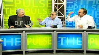 Pakistani Politicians Fight On Live TV - Full HD